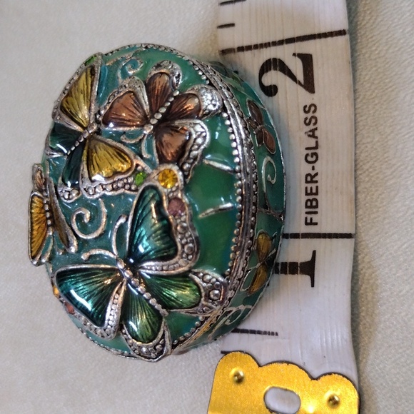 Monet mine butterfly pill box. - Picture 8 of 10
